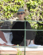 PREMIUM EXCLUSIVE: *PREMIUM-EXCLUSIVE* *MUST CALL FOR FEES*?It's Family Time for the American actress Anne Hathaway relaxing after filming 'The Devil Wears Prada 2' out in Portofino.