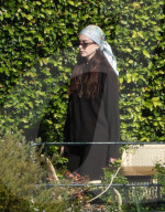 PREMIUM EXCLUSIVE: *PREMIUM-EXCLUSIVE* *MUST CALL FOR FEES*?It's Family Time for the American actress Anne Hathaway relaxing after filming 'The Devil Wears Prada 2' out in Portofino.