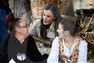 Felipe, Letizia, Leonor und Sofia besuchen das Musterdorf 2025 Valdesoto