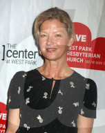 'Hold On To Me Darling' Staged Reading