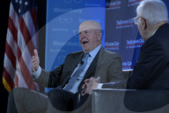 DC: CEO Solomon hold a Global Economic interview forum