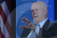 DC: CEO Solomon hold a Global Economic interview forum