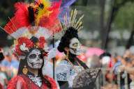 Annual Dia De Muertos Parade
