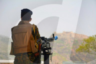 Yemeni Army Troops Deploy Amid Offensive Against Houthi Fighters 