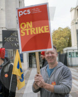 PCS Picket New Scotland Yard