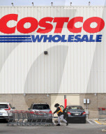 Business Signage In Brampton, Ontario