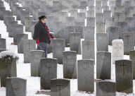 THE CANADIAN PRESS 2025-11-11