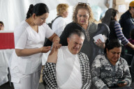 Vaccination Program Against Covid-19 and Influenza - Mexico