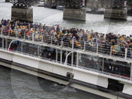 Atmosphere Around Louvres Museum Following Robbery - Paris