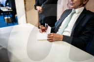 Book signing of Eric Zemmour - Bordeaux