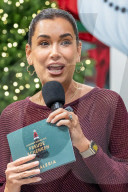 Charity Wald bei GALERIA auf der Koenigsallee