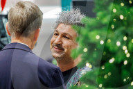 Charity Wald bei GALERIA auf der Koenigsallee