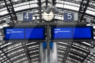 Cologne Central Railway Station Closes For Ten Days