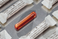 NFL players hooked on smelling salts