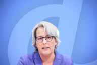 Officials Address Child and Youth Protection in the Digital World in Berlin