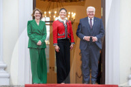 Victoria trifft Frank-Walter Steinmeier in Berlin