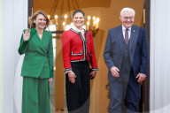 Victoria trifft Frank-Walter Steinmeier in Berlin