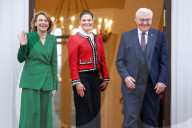 Victoria trifft Frank-Walter Steinmeier in Berlin