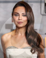 Wake Up Dead Man: A Knives Out Mystery Premiere - Paris