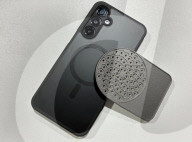 Smartphone accessory that can show noise