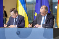 Unterzeichnung der deutsch-schwedischen Innovationspartnerschaft durch Friedrich Merz und Ulf Kristersson