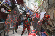 Rooftop Railing Collapse After Quake Kills Three In Old Dhaka