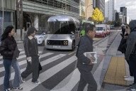 Seoul Deploys First Fully Driverless Shuttle On Cheonggye A01 Loop