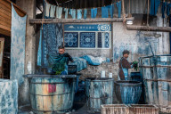 Tie-Dye Technique Of Bai Ethnic Group - Chin