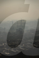 Daily Life in Tehran During Heavy Air Pollution 