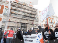 Demonstration For 7,291 Deaths In Nursing Homes