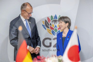 Friedrich Merz und Lars Klingbeil treffen die japanische Premierministerin Sanae Takaichi beim G20-Gipfel