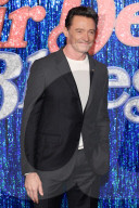 Song Sung Blue Premiere