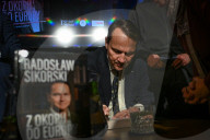 Polish Foreign Minister Radoslaw Sikorski Highlights Career In Krakow Author Event