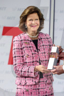 Silvia wird mit dem Sonderpreis des Deutschen Mittelstandspreises in Berlin ausgezeichnet