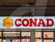 Conad City Supermarket Front