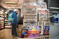 Illustration Newspapers at Newsstands - Paris