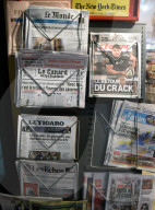 Illustration Newspapers at Newsstands - Paris