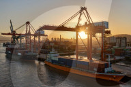 Qingzhou Container Terminal in Fuzhou