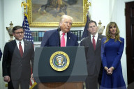 Tech boss Dell gives $625bn to 'Trump accounts' for kids