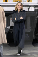 Gillian Anderson Arrives For Jimmy Kimmel Live In Hollywood ? 02 Dec 2025