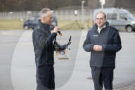 Bundesinnenminister ALEXANDER DOBRINDT bei der Indienststellung der Drohnenabwehreinheit in Ahrensfelde