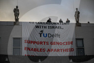 TU Delft Students Stage Roof Occupation Amid Police Response