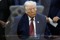 Trump announces lower car fuel economy standards