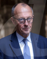 NEWS - Euro leaders in London for Ukraine talks