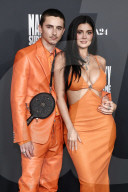 PEOPLE - Timothee Chalamet und Kylie Jenner in Orange an Screening in LA