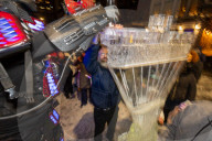 NEWS - New York: Hanukka-Kerzenanzünden mit verstärkten Sicherheitsvorkehrungen