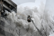 Russian guided bomb strikes apartment block in Zaporizhzhia