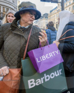 Last Saturday before Christmas shopping