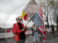 ICE protest at Home Depot in Oakland