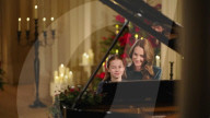 Kate Middleton and daughter Charlotte piano duet